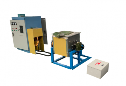 萬峰感應(yīng)熔金爐的特點(diǎn)：（洛陽(yáng)萬峰工業(yè)爐）